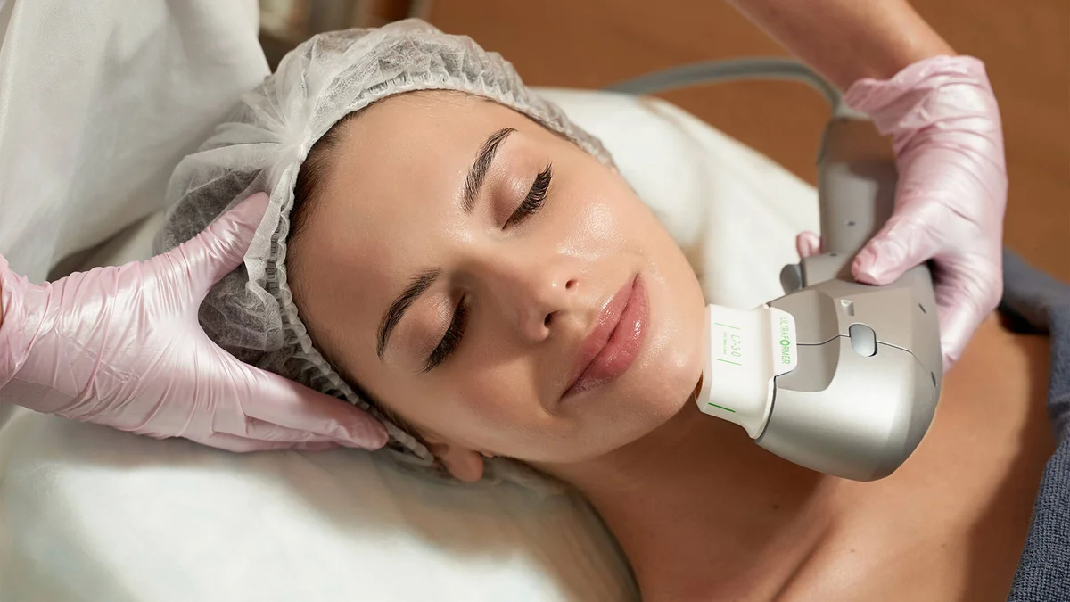 Lifting facial con HIFU Ultraformer MPT