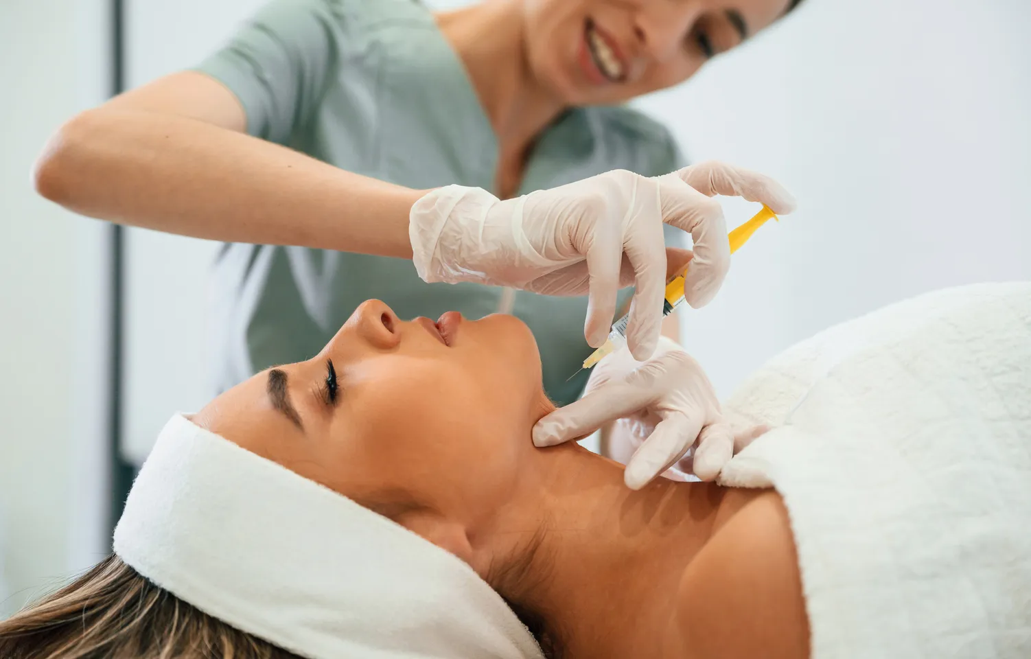 Aplicación de toxina botulínica
